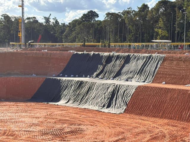 IMPERMEABILIZAÇÃO — Preparacao Mecanica Instalacao Geomembrana — Solutec AM Engenharia Industrial Manaus IMPERMEABILIZAÇÃO — Preparacao Mecanica Instalacao Geomembrana — Solutec AM Engenharia Industrial Manaus